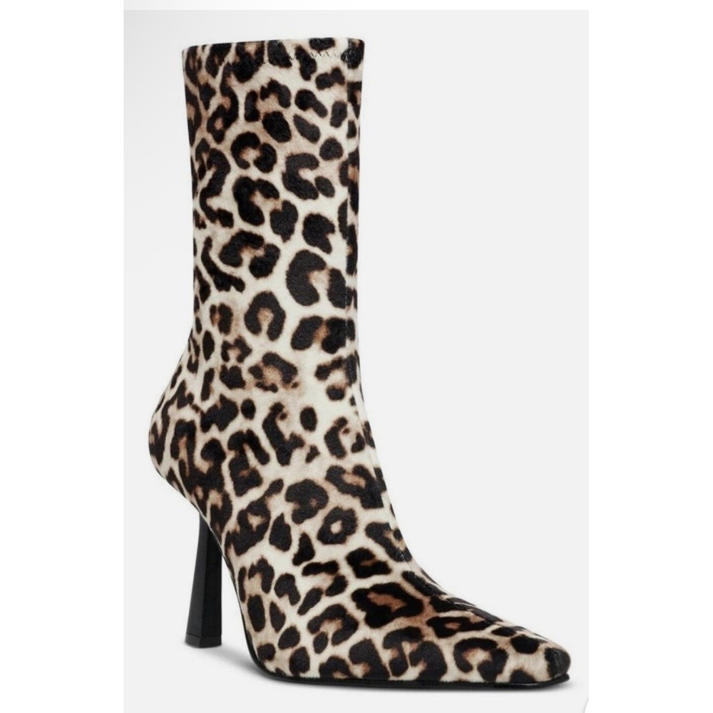 Steve Madden Vakay Boot In Leopard Velvet Women's Size 9 New Animal Print
